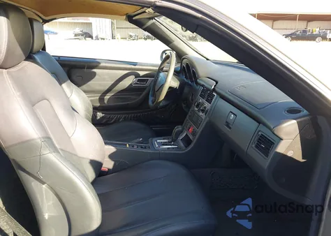 2004 Mercedes-Benz Slk 230 Kompressor z USA, uszkodzony, nr VIN WDBKK49F44F306671